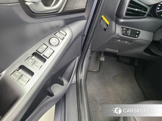 Hyundai The New Ionic Hybrid 2019 Серый из Кореи, фото 5