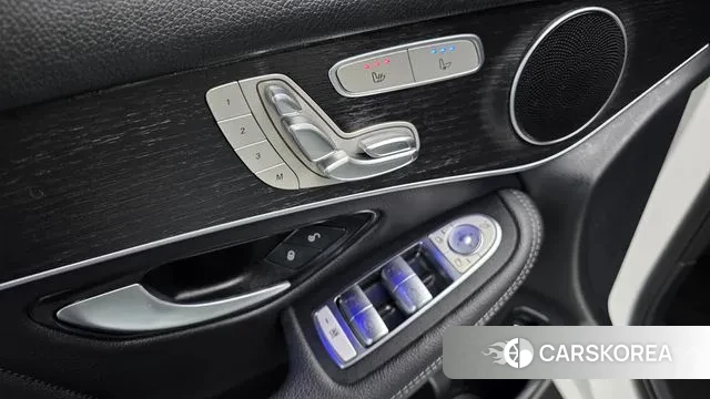 Mercedes-Benz GLC-Class X253 2020 Белый из Кореи, фото 5