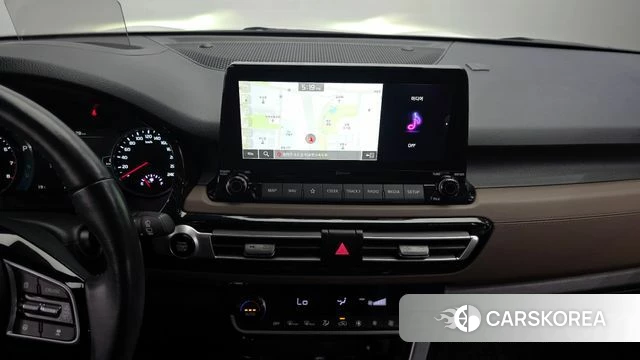 Kia Seltos 2022 Белый из Кореи, фото 5