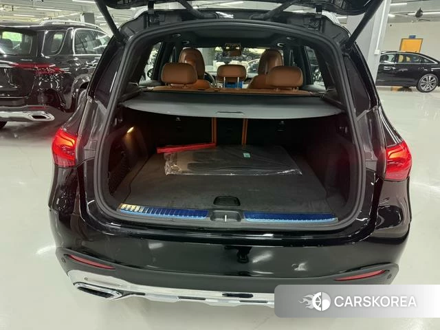 Mercedes-Benz GLC 2026 Черный из Китая, фото 5