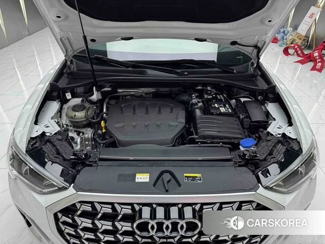Audi Q3 2024 Белый из Китая, фото 5