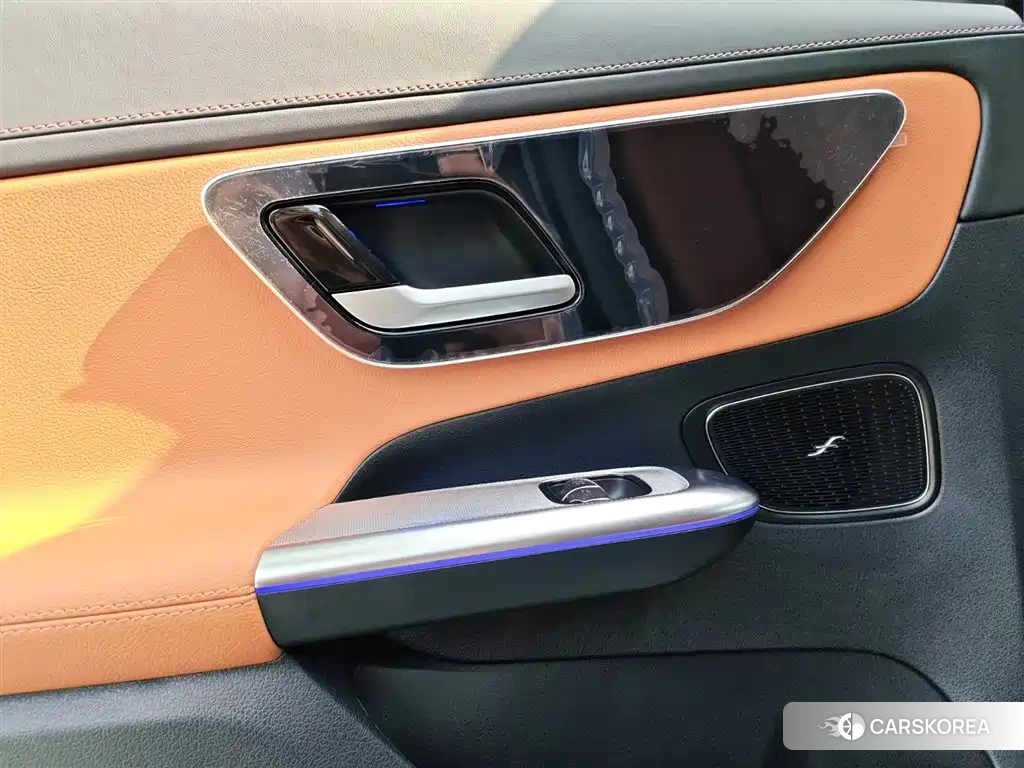 Mercedes-Benz GLC 2025 Черный из Китая, фото 5