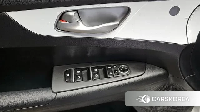 Kia The New K3 2nd generation 2024 Белый из Кореи, фото 5