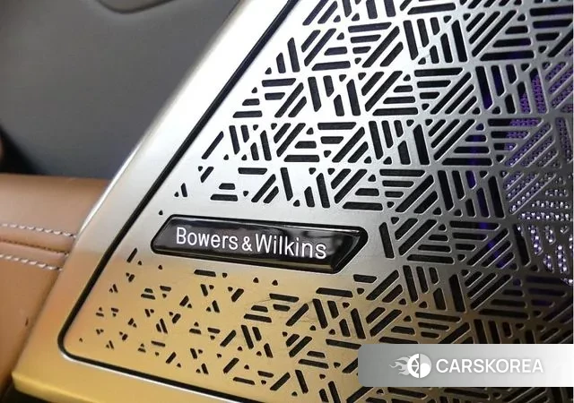 BMW 5 Series (G60) 2024 Белый из Кореи, фото 5