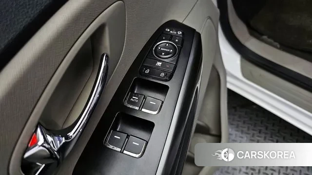 Kia The New Carnival 2018 Белый из Кореи, фото 5