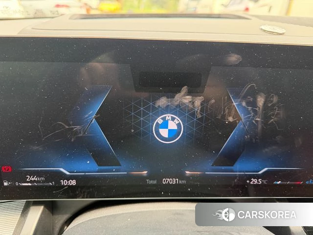BMW 5 Series (G60) 2025 Черный из Кореи, фото 5