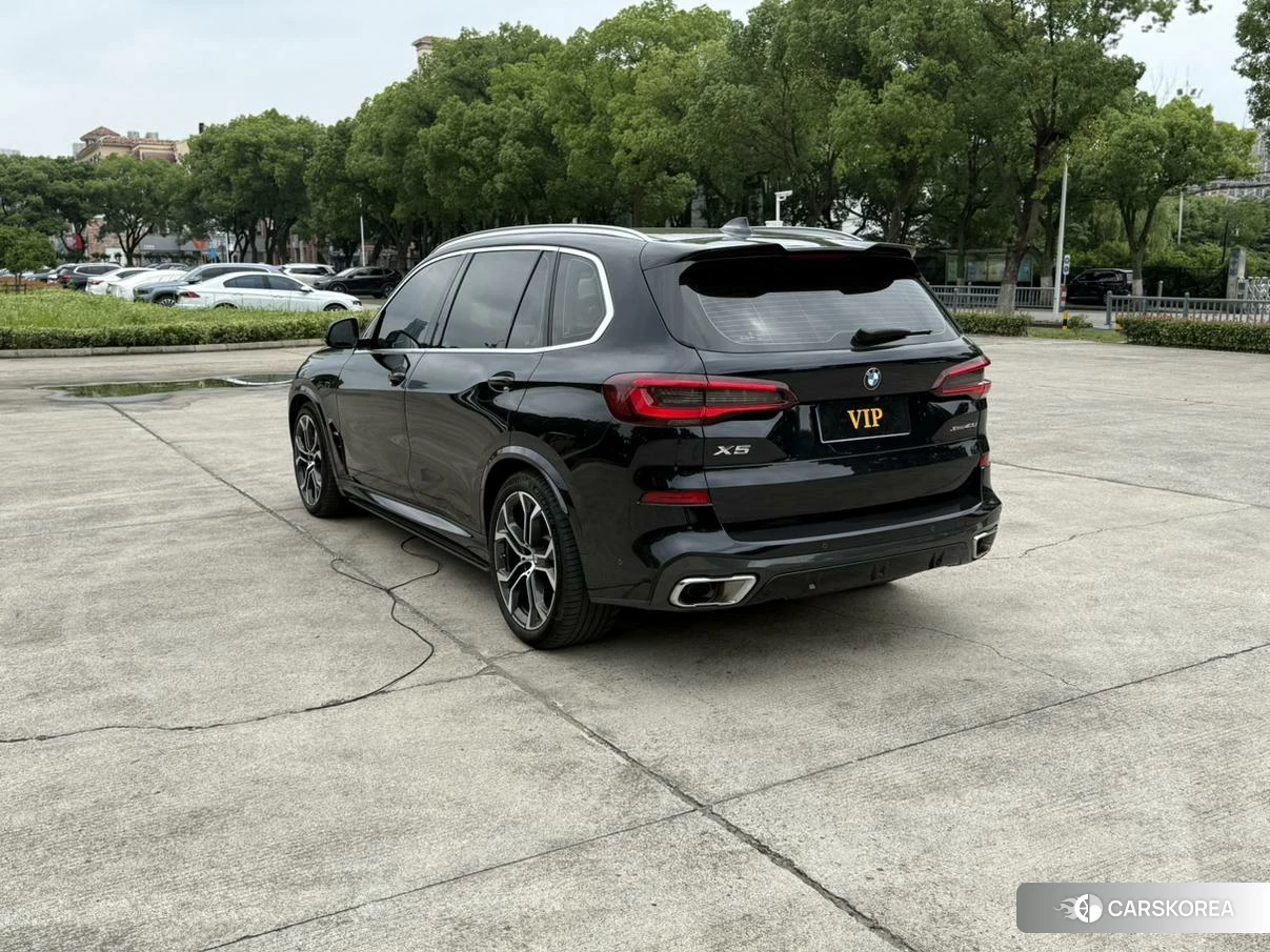 BMW X5 2022 Черный из Китая, фото 5