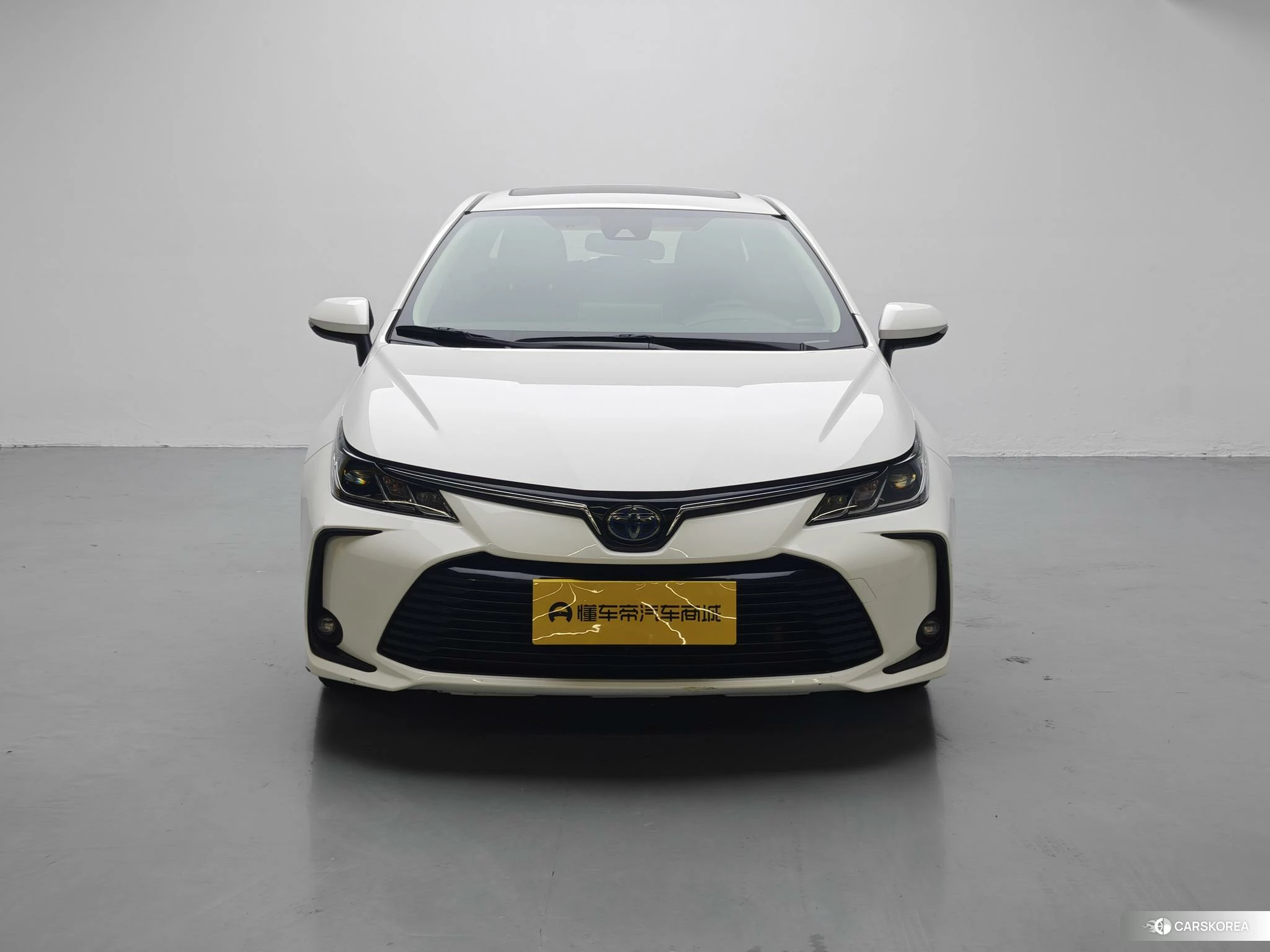 Toyota Corolla 2020 Белый из Китая, фото 5