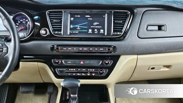 Kia The New Carnival 2020 Черный из Кореи, фото 5