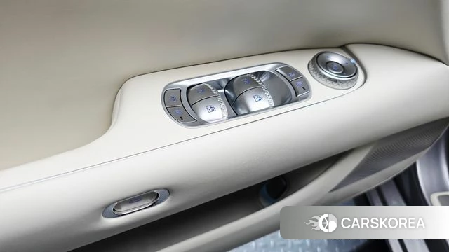 Genesis G90 (RS4) 2024 Серебристо-серый из Кореи, фото 5