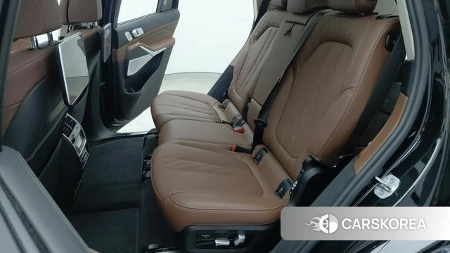 BMW X7 (G07) 2022 Черный из Кореи, фото 5