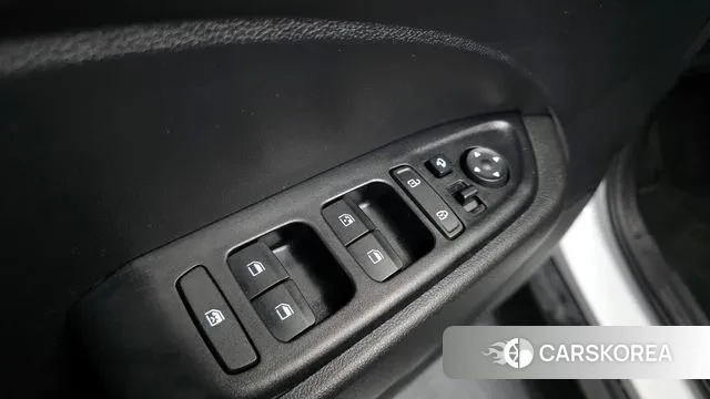 Hyundai Venue 2020 Белый из Кореи, фото 5