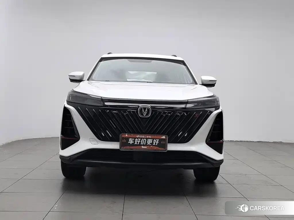 Chang'an CS75PLUS 2023 Белый из Китая, фото 5