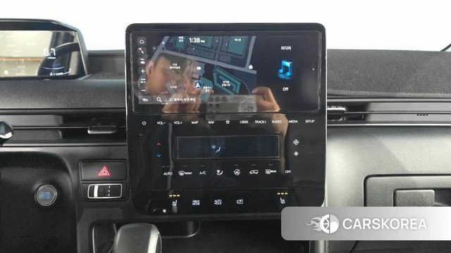 Hyundai Staria 2022 Серебристо-серый из Кореи, фото 5