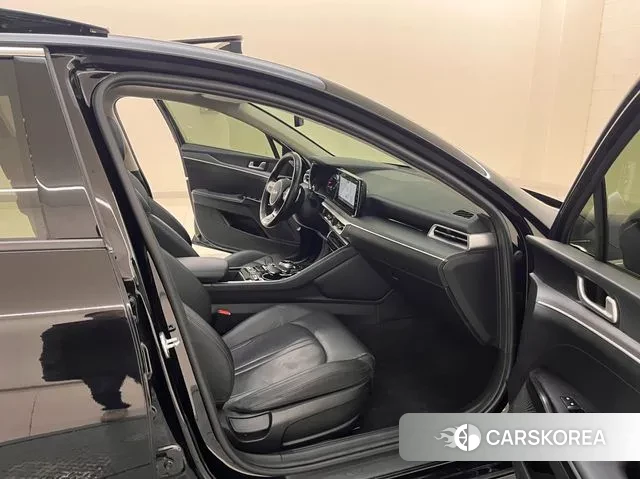 Kia K5 3rd generation 2022 Черный из Кореи, фото 5