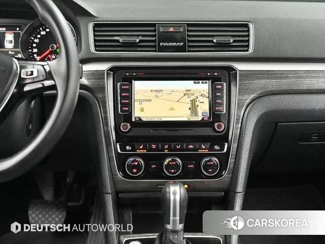Volkswagen The New Passat 2018 Белый из Кореи, фото 5