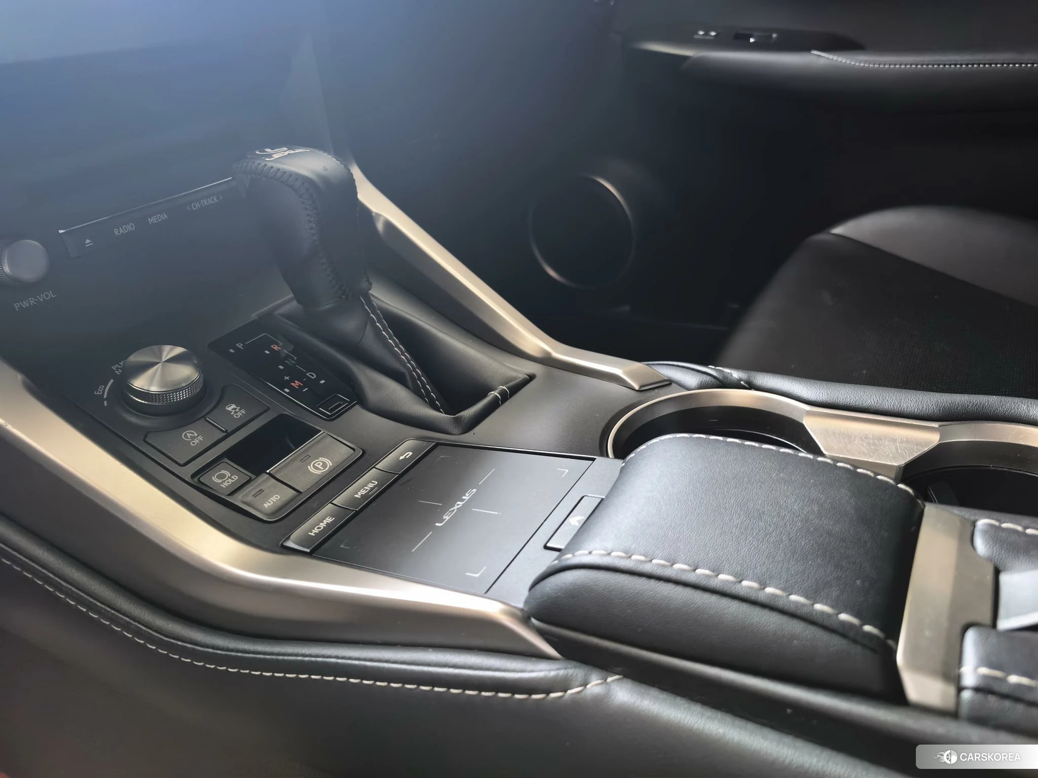 Lexus NX 2019 Белый из Китая, фото 5