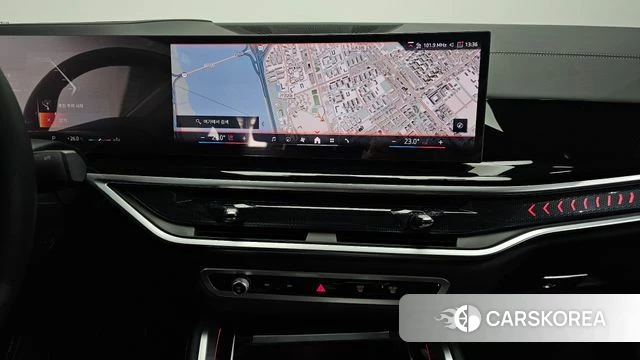BMW X6 (G06) 2025 Черный из Кореи, фото 5