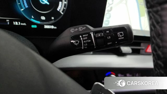 Kia Sportage 5th Generation Hybrid 2023 Белый из Кореи, фото 5