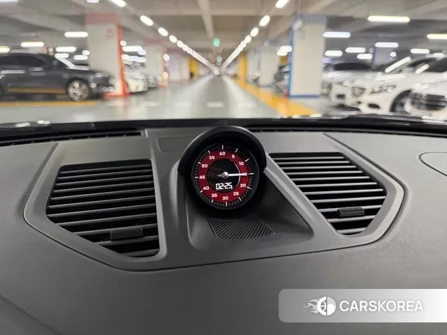 Porsche 911(992) 2021 Черный из Кореи, фото 5