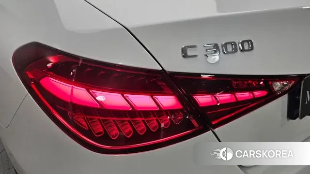 Mercedes-Benz C-Class W206 2023 Белый из Кореи, фото 5