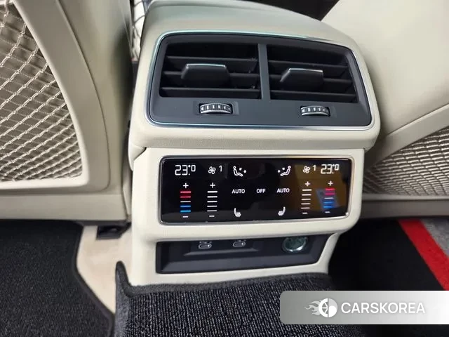 Audi A7 (4K) 2021 Серебряный из Кореи, фото 5