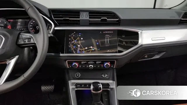 Audi Q3 (F3) 2025 Белый из Кореи, фото 5