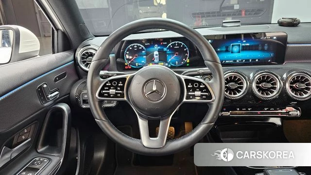 Mercedes-Benz A-Class W177 2023 Белый из Кореи, фото 5