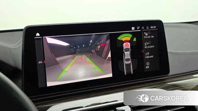 BMW 5 Series (G30) 2022 Белый из Кореи, фото 5