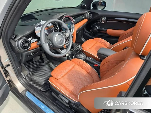 Mini Cooper S Convertible 2024 Серый из Кореи, фото 5