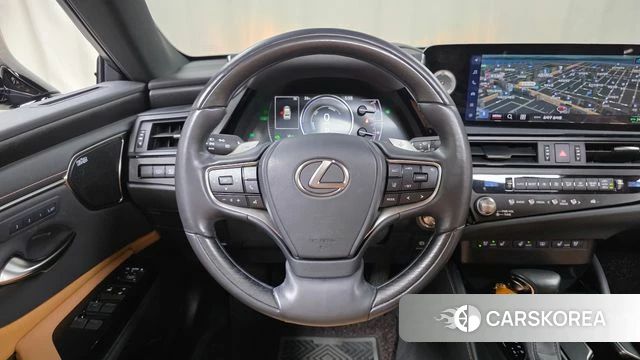 Lexus ES300h 7th generation 2024 Серый из Кореи, фото 5