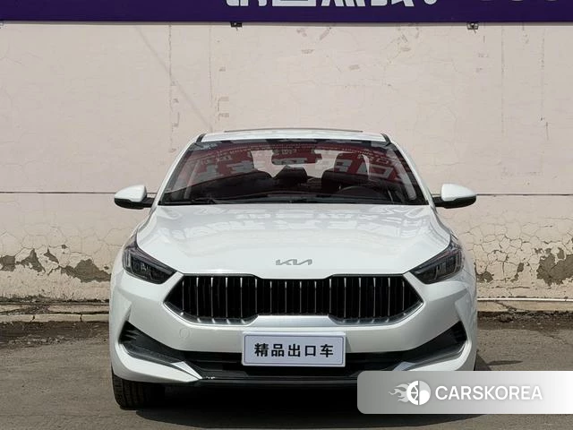 Kia K3 2022 Белый из Китая, фото 5
