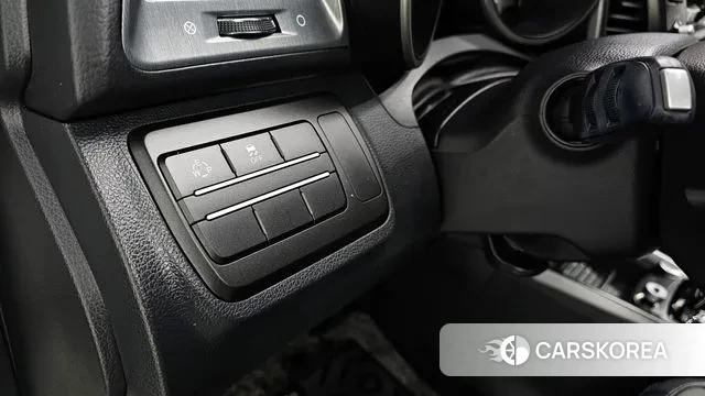 Ssangyong Tivoli Armor 2018 Белый из Кореи, фото 5