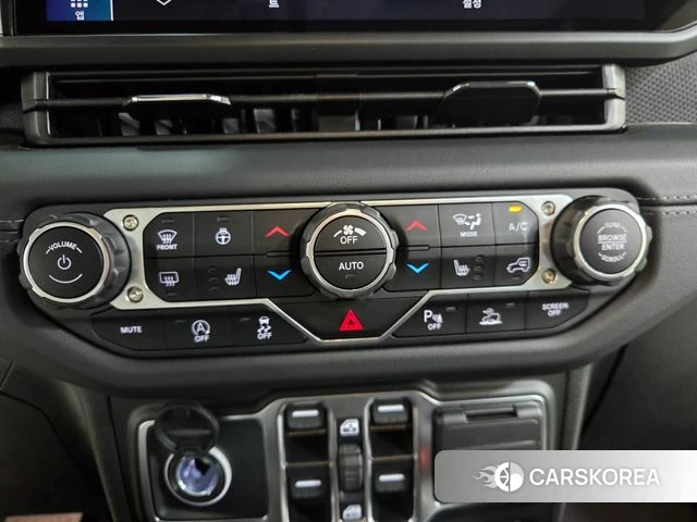 Jeep Wrangler (JL) 2025 Черный из Кореи, фото 5