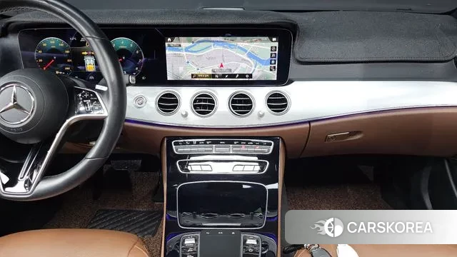 Mercedes-Benz E-Class W213 2021 Белый из Кореи, фото 5