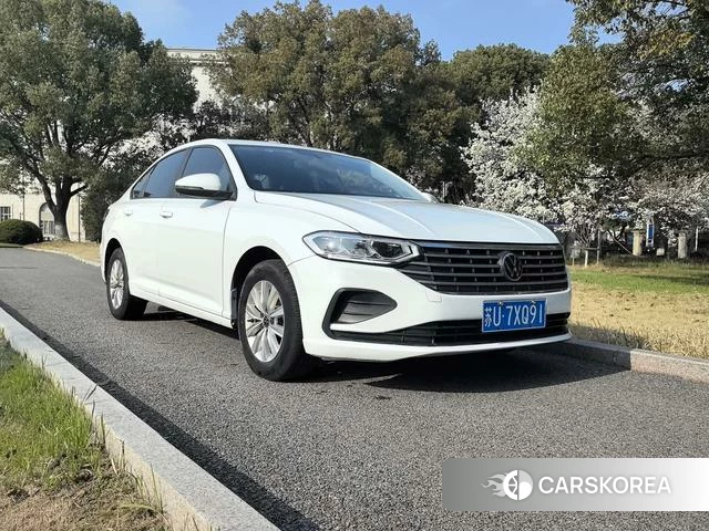 Volkswagen Lavida 2023 Белый из Китая, фото 5