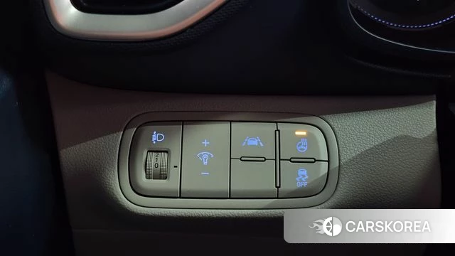 Hyundai Venue 2022 Синий из Кореи, фото 5