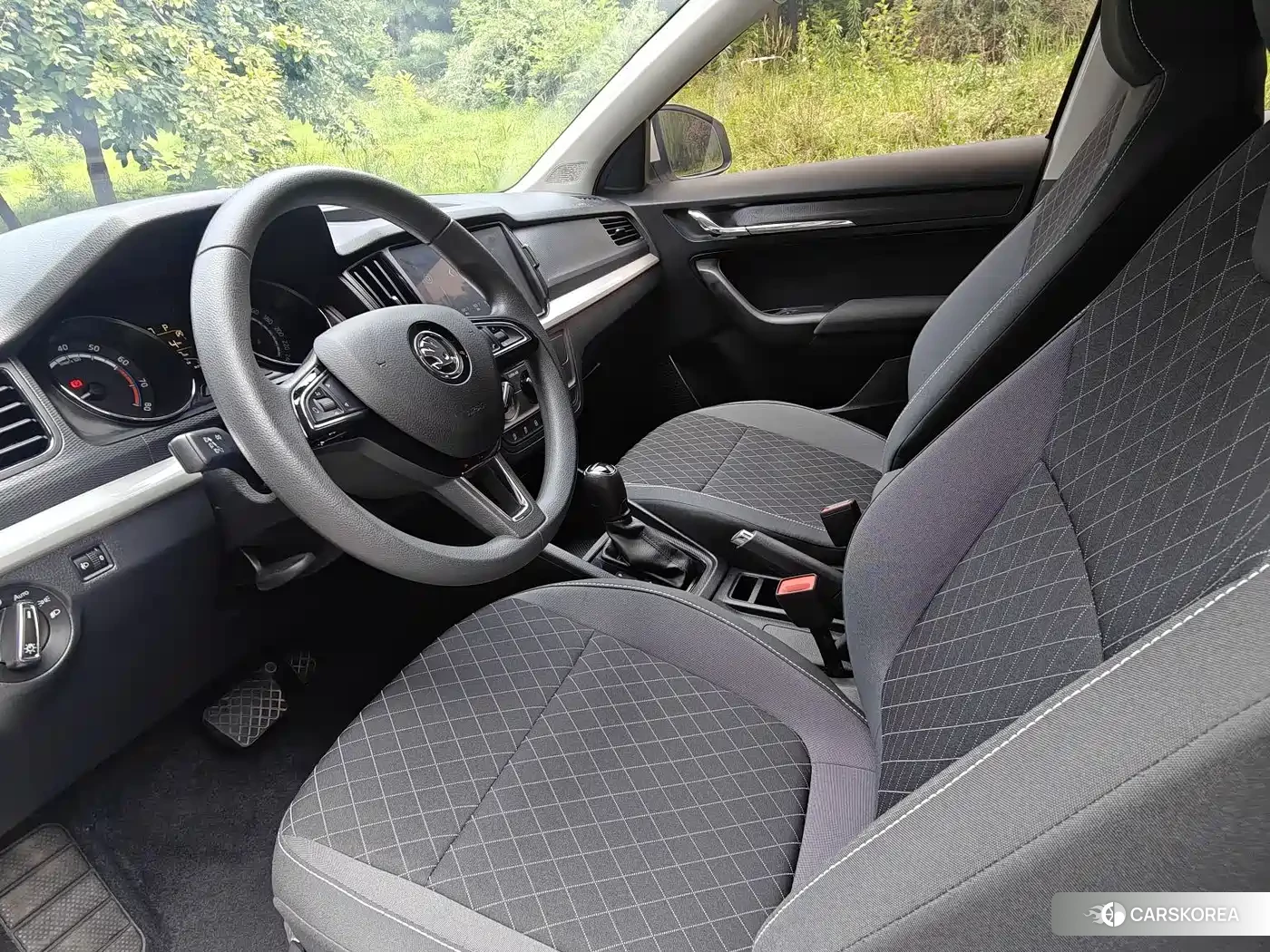 Skoda Komick 2024 Белый из Китая, фото 5