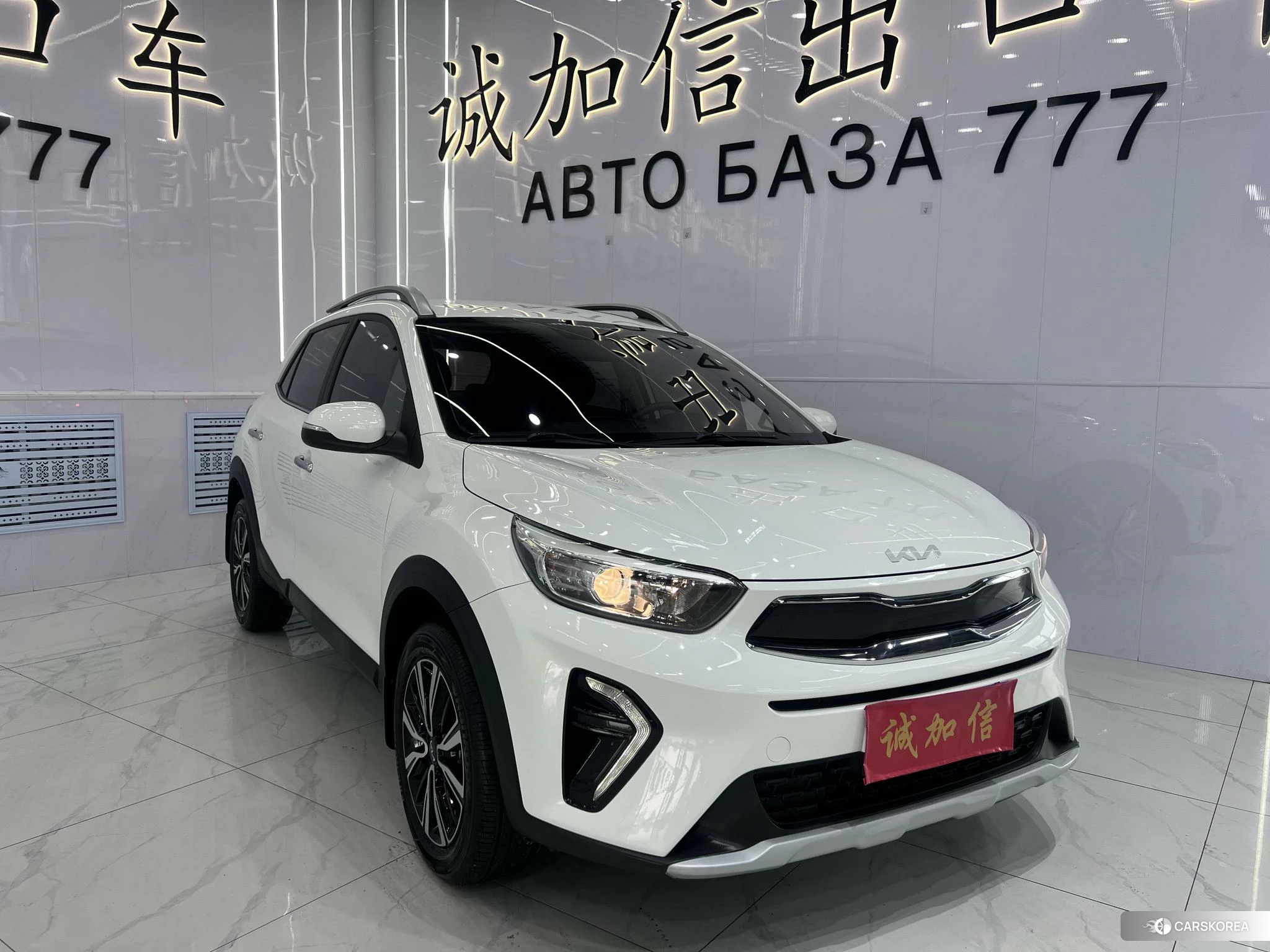 Kia KX1 2021 Белый из Китая, фото 5