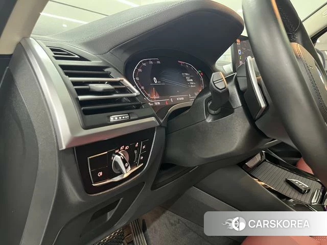 BMW X3 2024 Белый из Китая, фото 5