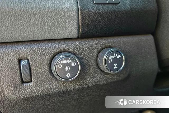 Chevrolet (GM Daewoo) Real New Colorado 2021 Красный из Кореи, фото 5