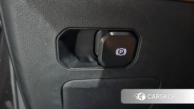 Ssangyong Torres 2023 Черный из Кореи, фото 5