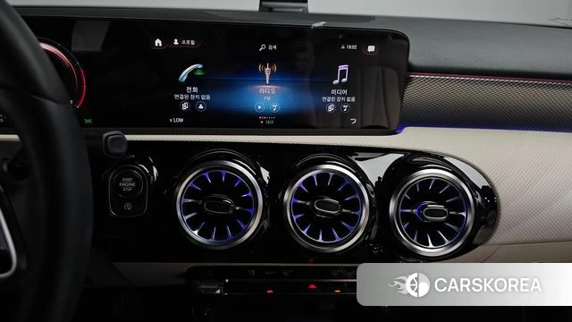 Mercedes-Benz A-Class W177 2021 Белый из Кореи, фото 5