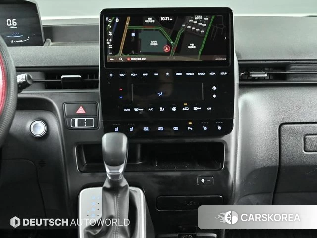 Hyundai Staria 2022 Белый из Кореи, фото 5