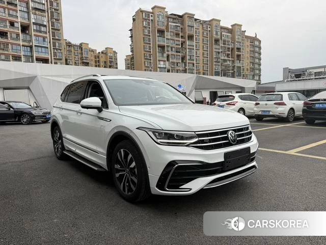 Volkswagen Tiguan L 2023 Белый из Китая, фото 5
