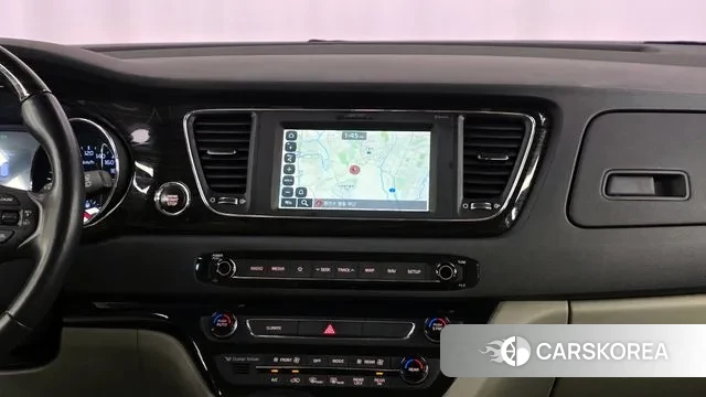 Kia The New Carnival 2019 Белый из Кореи, фото 5