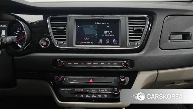 Kia The New Carnival 2018 Серый из Кореи, фото 5