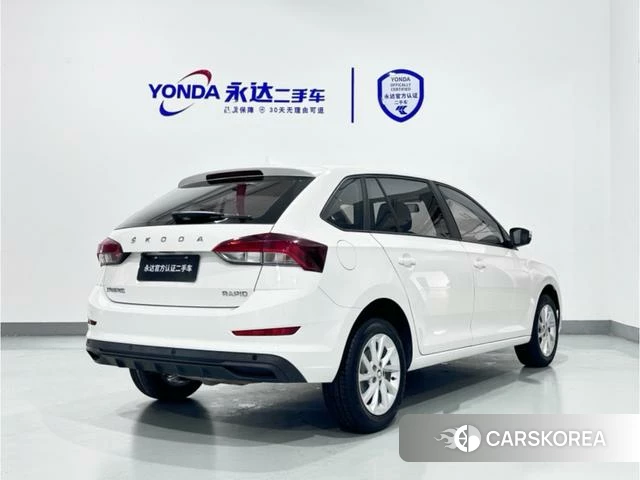 Skoda Xindong 2021 Белый из Китая, фото 5