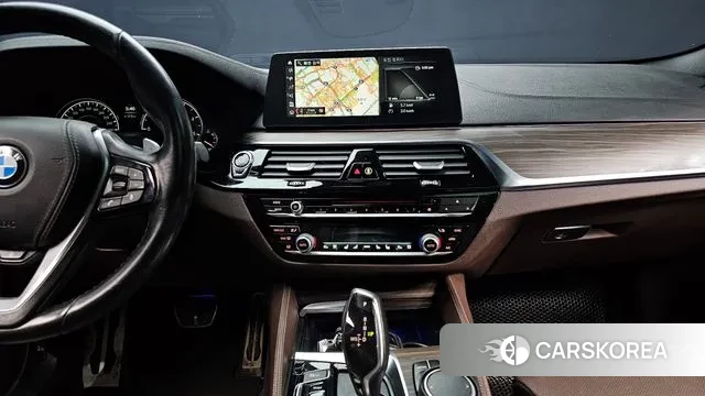 BMW 5 Series (G30) 2018 Черный из Кореи, фото 5