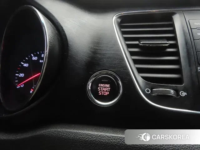 Kia The New Carnival 2018 Черный из Кореи, фото 5